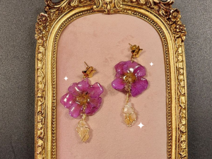 Aretes de Flores de Guamacho Morado con Citrino