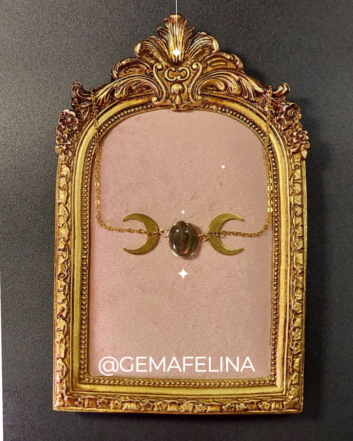 COLLAR LABRADORITA ENTRE LUNAS DORADO